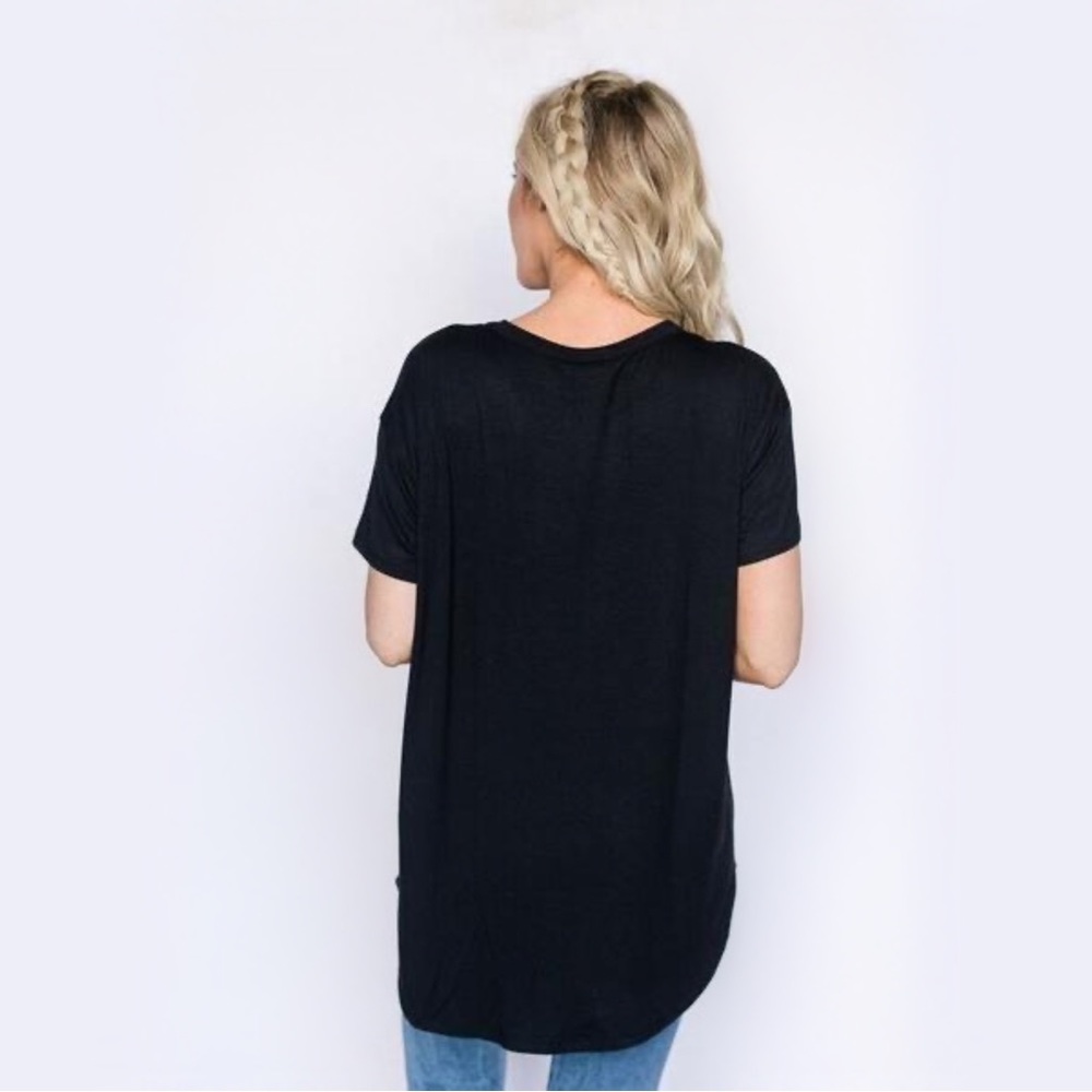 Caffeine Queen Oversized High-Low Graphic Tee - Picture 2 of 6